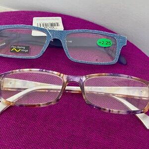 Reading Glasses2.25 and 3.0 magnification